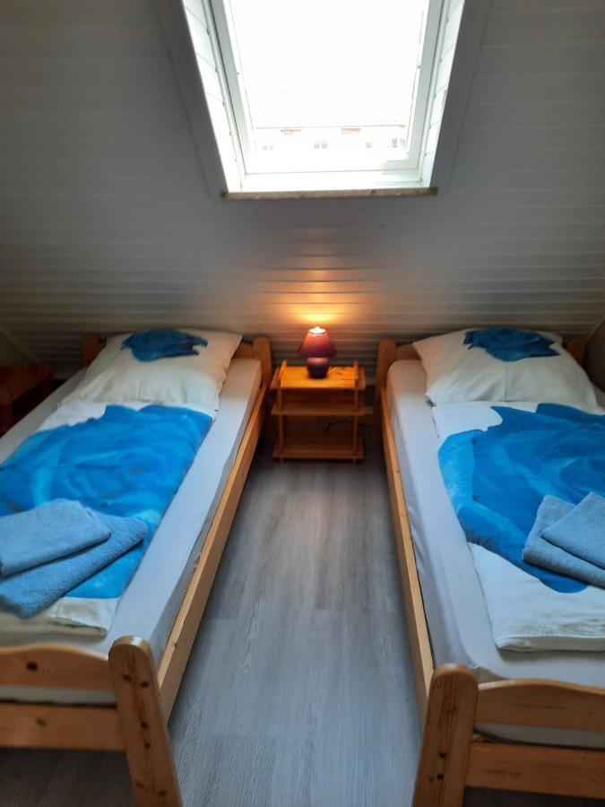 Modernisierte Ferienwohnung Friedrichskoog - Spitze, Gegenueber Mutter-Kind-Klinik Bagian luar foto