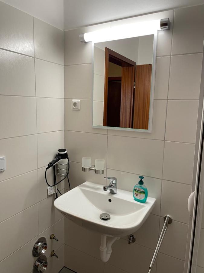 Modernisierte Ferienwohnung Friedrichskoog - Spitze, Gegenueber Mutter-Kind-Klinik Bagian luar foto
