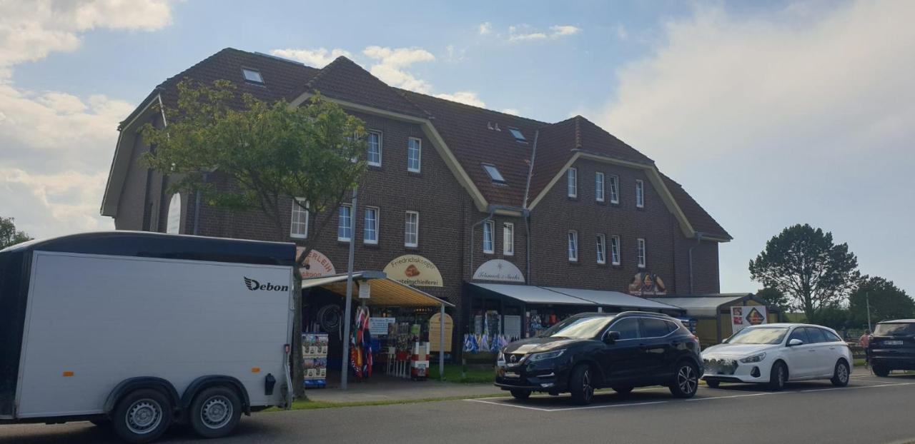 Modernisierte Ferienwohnung Friedrichskoog - Spitze, Gegenueber Mutter-Kind-Klinik Bagian luar foto