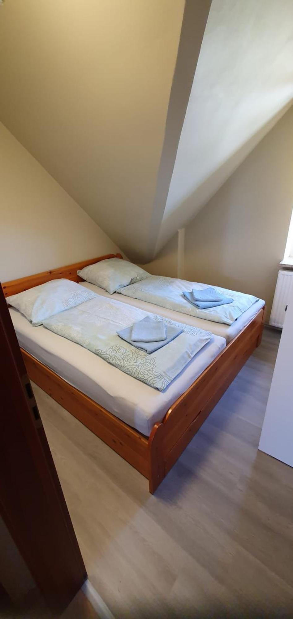 Modernisierte Ferienwohnung Friedrichskoog - Spitze, Gegenueber Mutter-Kind-Klinik Bagian luar foto